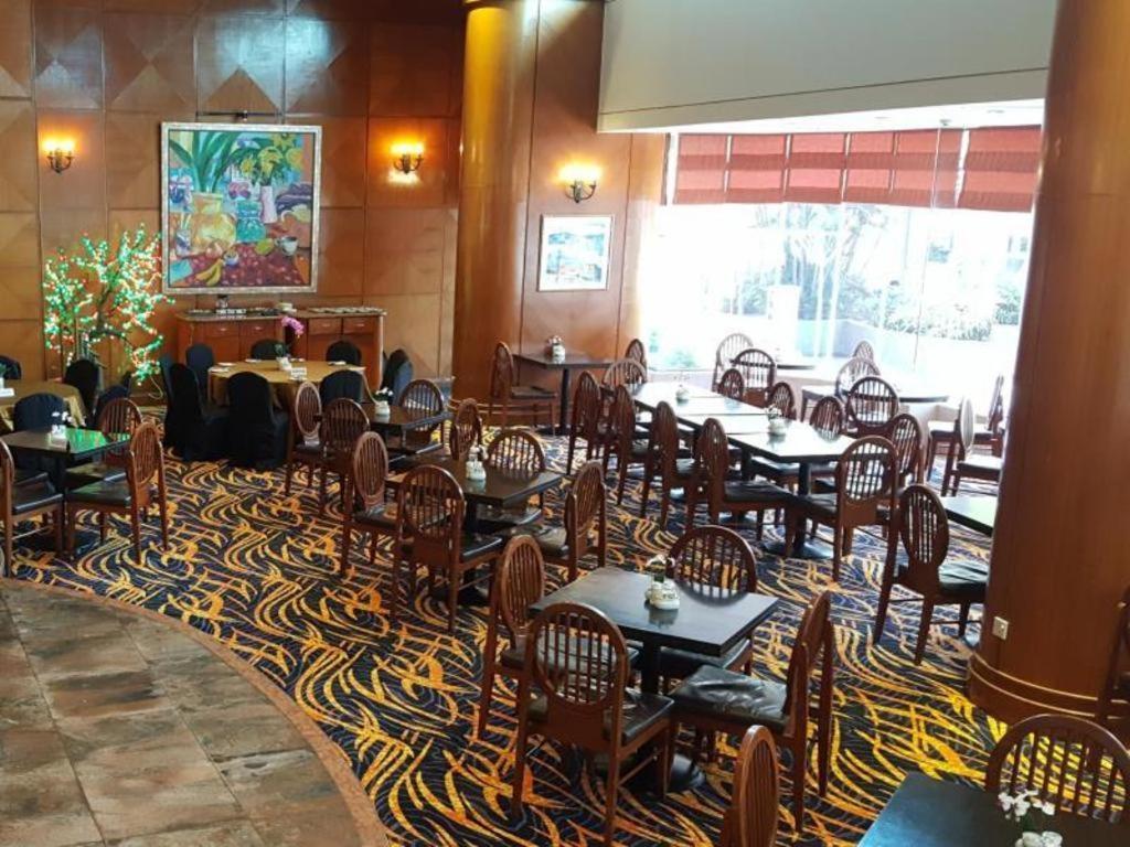 Royal Penang Hotel