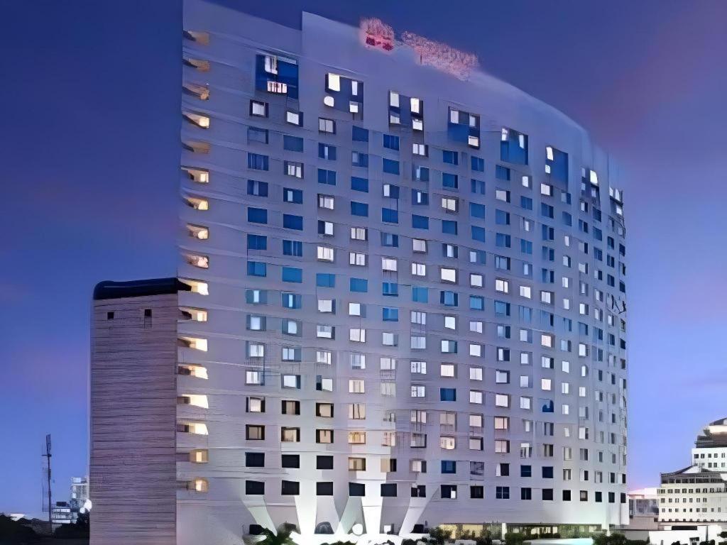 Royal Penang Hotel