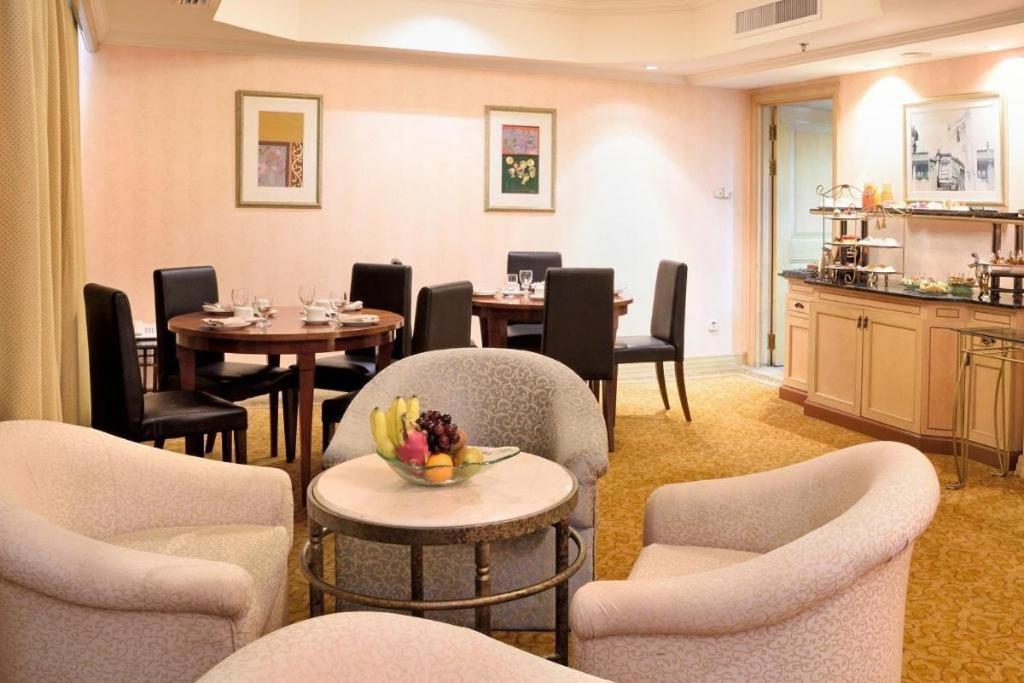 Royal Penang Hotel