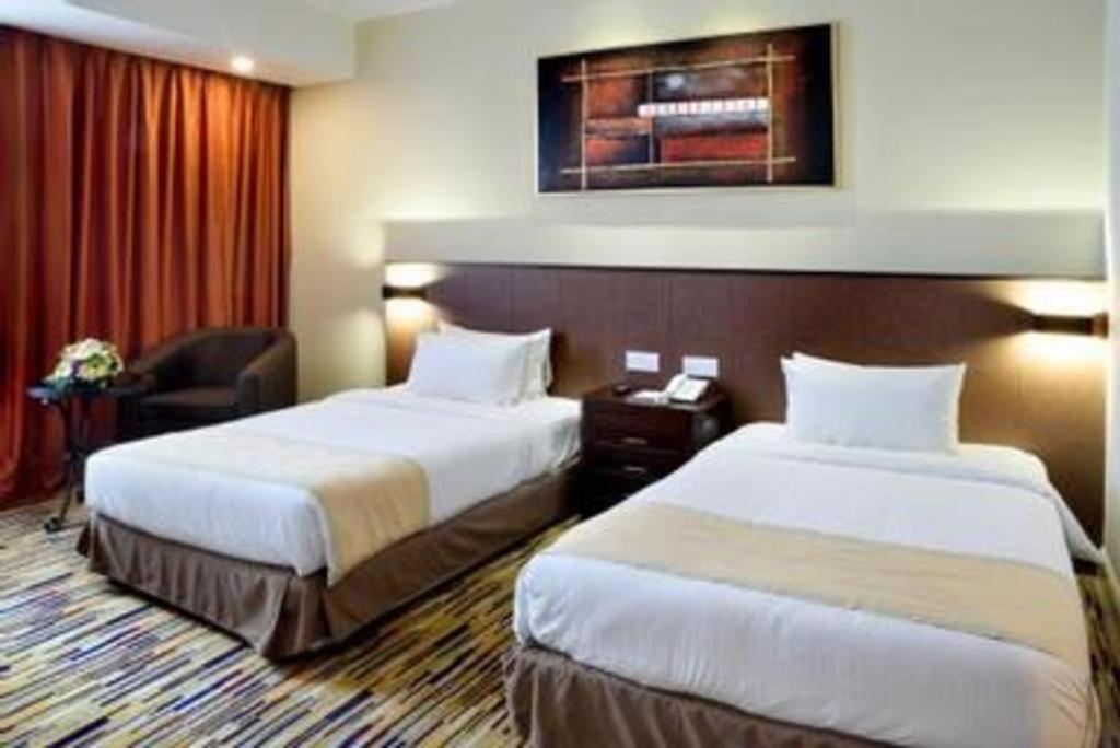 Royal Penang 4*